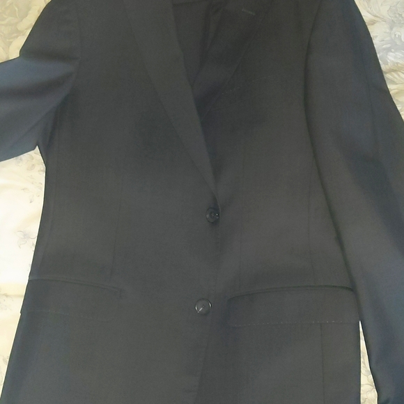 ZZenga Men's black two-piece suit - Picture 1 of 6